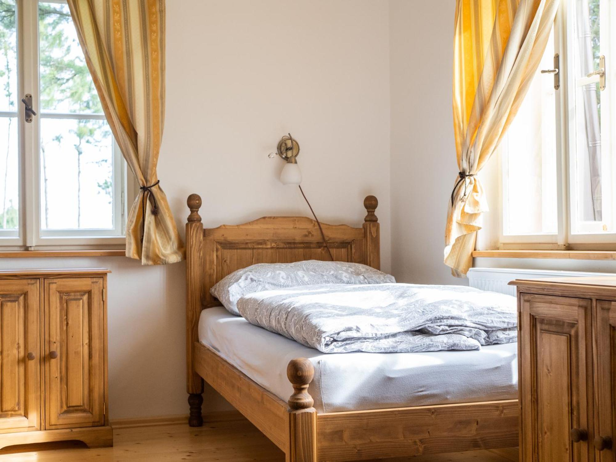 Zamecek Waldsteinovo Zatisi Hotel Svatoslav Екстериор снимка